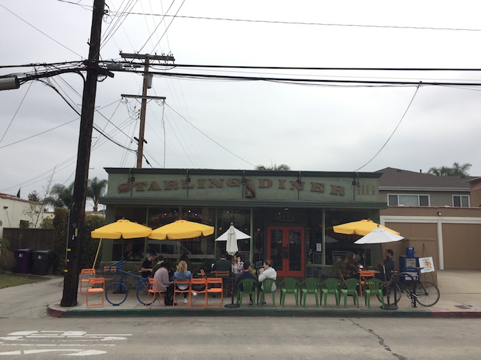 starling diner exterior